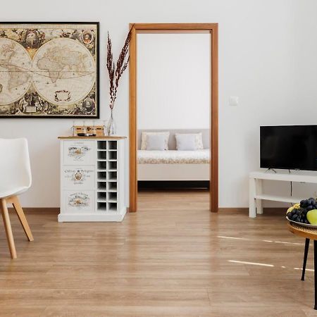 Diamond Residence In Old Town With Free Parking Bratislava Dış mekan fotoğraf