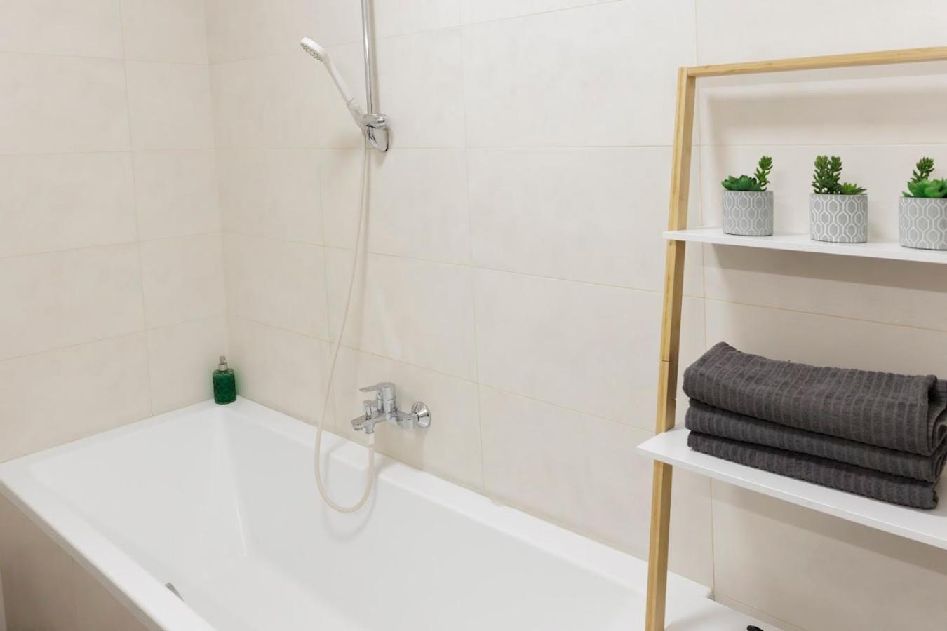 Diamond Residence In Old Town With Free Parking Bratislava Dış mekan fotoğraf