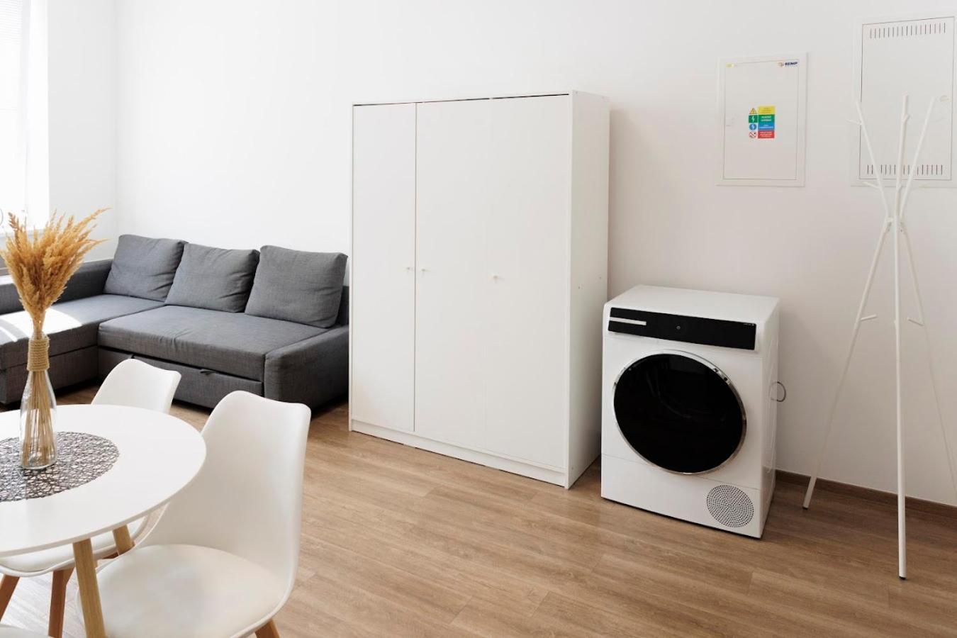 Diamond Residence In Old Town With Free Parking Bratislava Dış mekan fotoğraf