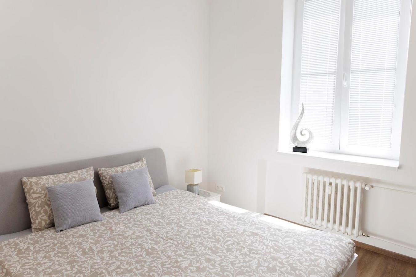 Diamond Residence In Old Town With Free Parking Bratislava Dış mekan fotoğraf