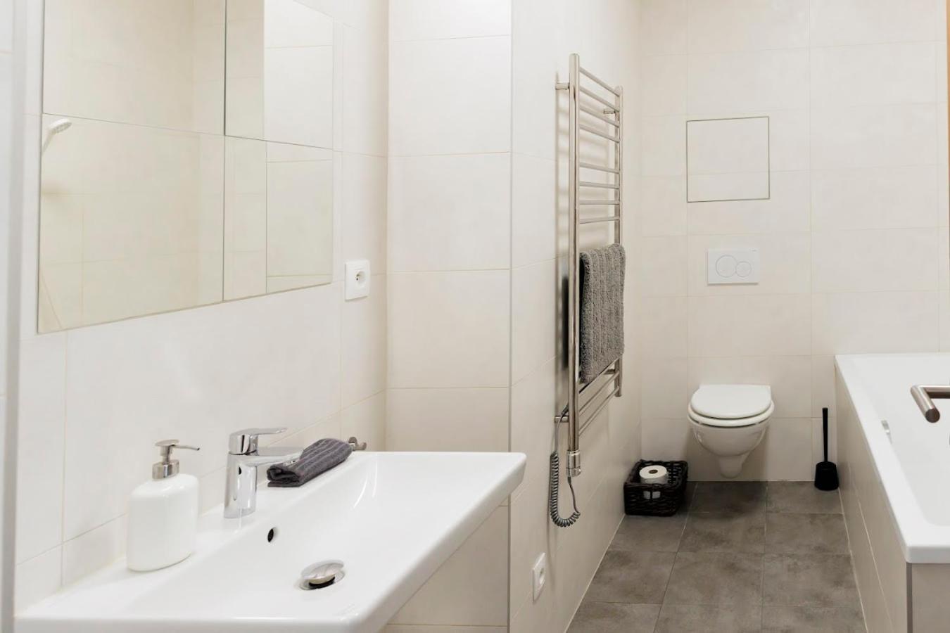 Diamond Residence In Old Town With Free Parking Bratislava Dış mekan fotoğraf