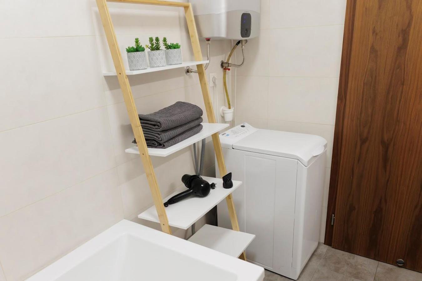 Diamond Residence In Old Town With Free Parking Bratislava Dış mekan fotoğraf